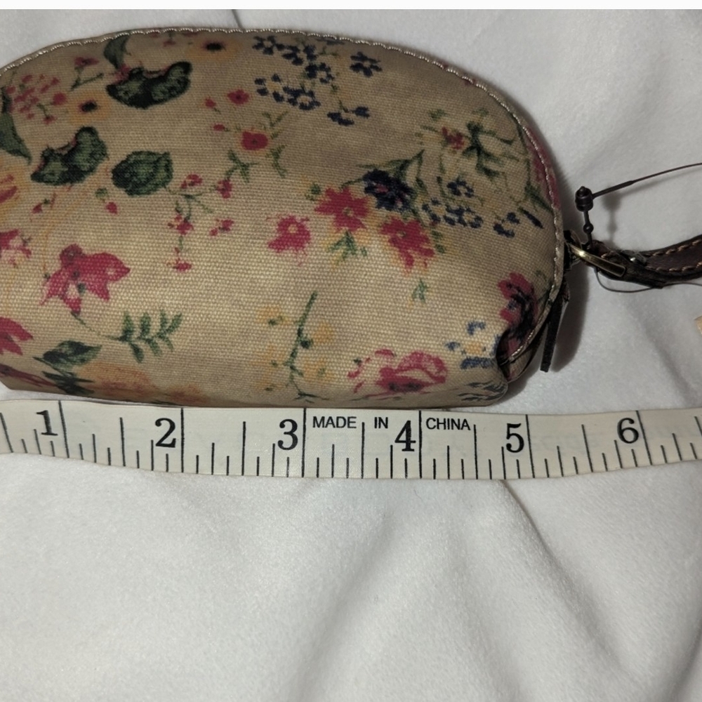 NWT Patricia Nash Valerie Prairie Rose Leather & Canvas Pouch W/ Floral Design - Picture 5 of 6